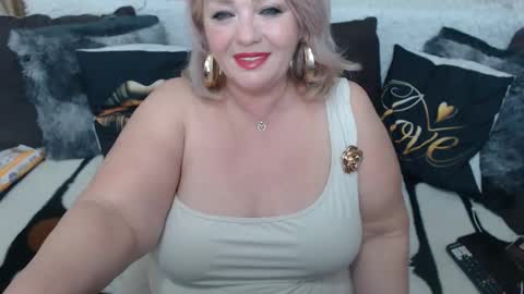 melyssamilfxxx online show from April 5, 2:53 am