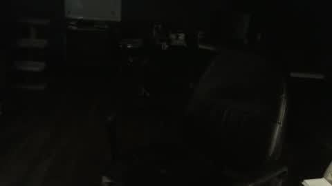 Snapshot of memberjames chatting on February 13, 2:51 am I am usually high and horny...lol online show from February 13, 2:51 am