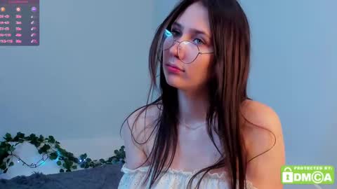 Snapshot of memento_mary chatting on February 9, 11:14 am The princess of your dreams online show from February 9, 11:14 am