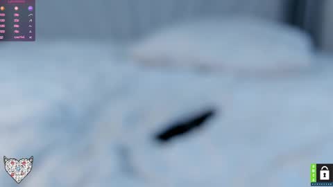 Snapshot of memento_mary chatting on February 9, 5:43 pm The princess of your dreams online show from February 9, 5:43 pm