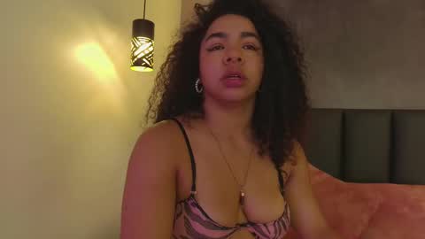  Memphis Williams  online show from February 14, 4:47 am