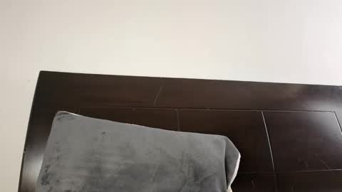 Menca of your love online show from December 22, 3:42 pm