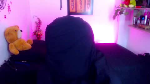 Snapshot of menfismuller1 chatting on October 9, 10:19 pm menfismuller online show from October 9, 10:19 pm