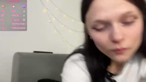 Snapshot of meow3cha chatting on June 17, 3:53 am meow3cha online show from June 17, 3:53 am