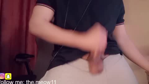 meow609 online show from March 7, 5:43 pm