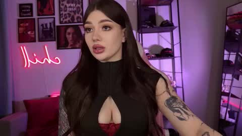 Snapshot of meow__baby chatting on February 3, 6:02 pm Amy Meow online show from February 3, 6:02 pm