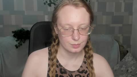 meowcr online show from May 10, 4:56 pm