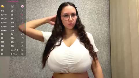 Mona online show from February 7, 11:14 am