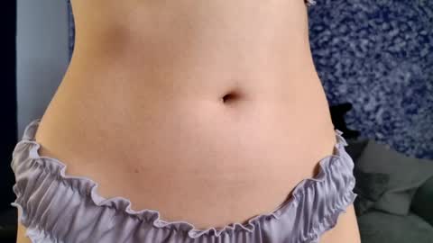 Mia online show from April 24, 4:48 am