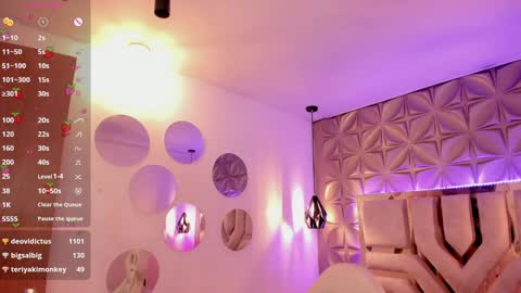 Snapshot of meraki_fraise chatting on January 19, 1:10 am online show from January 19, 1:10 am