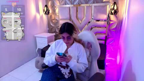 Snapshot of meraki_fraise chatting on October 4, 7:01 pm online show from October 4, 7:01 pm