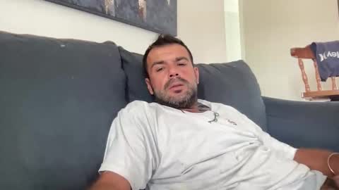 Mercedes190d online show from March 31, 4:51 pm