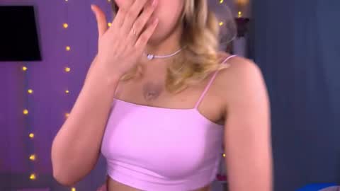 Molly online show from October 12, 3:33 pm