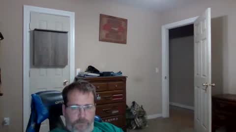 Snapshot of mercer1977 chatting on October 7, 4:48 pm mercer1977 online show from October 7, 4:48 pm