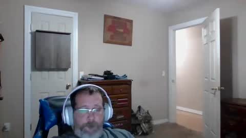 Snapshot of mercer1977 chatting on October 11, 6:01 am mercer1977 online show from October 11, 6:01 am