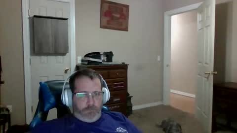 Snapshot of mercer1977 chatting on November 10, 3:11 pm mercer1977 online show from November 10, 3:11 pm