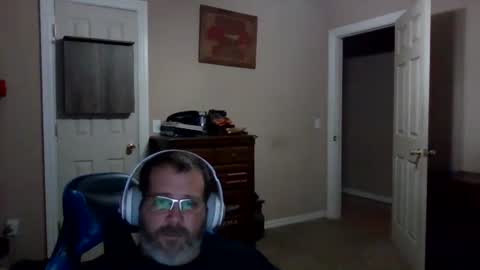 Snapshot of mercer1977 chatting on November 24, 6:29 pm mercer1977 online show from November 24, 6:29 pm