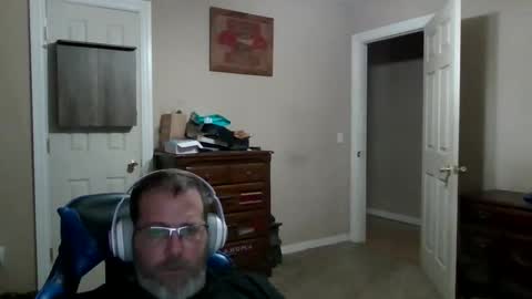 Snapshot of mercer1977 chatting on June 1, 4:52 pm mercer1977 online show from June 1, 4:52 pm