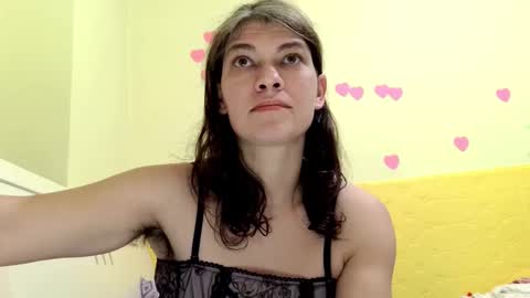 Snapshot of merciylove chatting on February 7, 5:51 pm Miss Helena online show from February 7, 5:51 pm