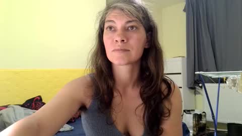 Snapshot of merciylove chatting on October 12, 1:43 pm Miss Helena online show from October 12, 1:43 pm