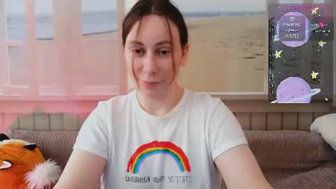 Snapshot of mercurygirlx chatting on July 21, 6:38 am Cutie online show from July 21, 6:38 am