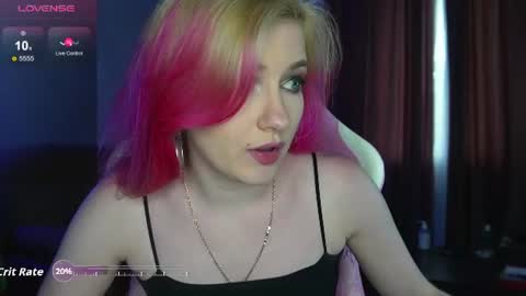 Snapshot of mercy_noirveil chatting on July 4, 4:13 pm Mercy online show from July 4, 4:13 pm