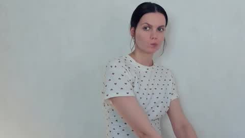 Miya online show from March 1, 7:10 am