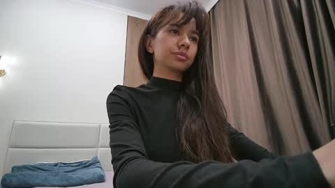 meriannabell online show from January 8, 1:52 am