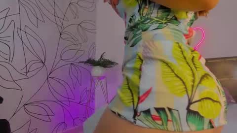 merida06 online show from October 15, 3:28 am