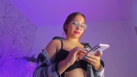 merida06 online show from October 27, 1:42 am