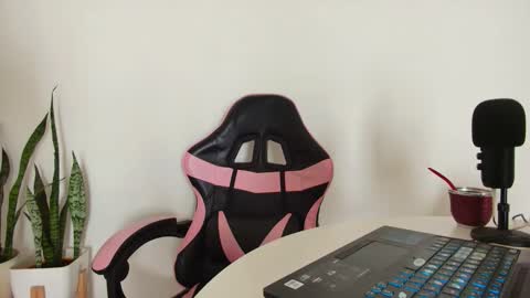 Miss Freckles online show from March 16, 3:38 pm