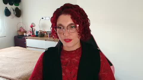 Snapshot of merida__freckles chatting on May 23, 8:24 pm Miss Freckles online show from May 23, 8:24 pm