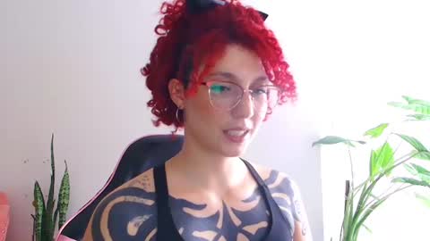 Snapshot of merida__freckles chatting on August 3, 6:22 pm Miss Freckles online show from August 3, 6:22 pm
