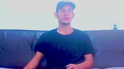 Snapshot of meridandwither chatting on December 7, 4:58 pm MeridandWither online show from December 7, 4:58 pm