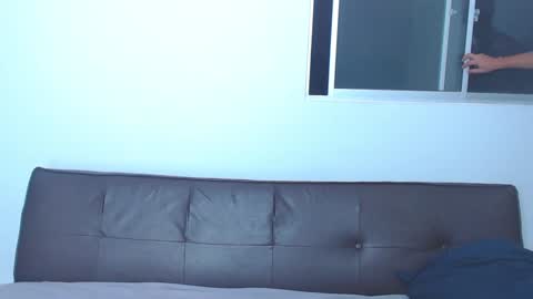 Snapshot of meridandwither chatting on January 27, 10:49 am MeridandWither online show from January 27, 10:49 am