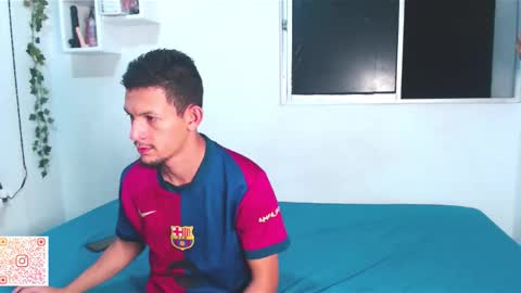 Snapshot of meridandwither chatting on December 2, 10:20 am MeridandWither online show from December 2, 10:20 am