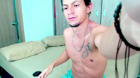 MeridandWither online show from April 21, 11:16 am