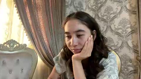 merlenebixel online show from June 26, 11:03 am