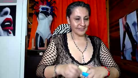 Snapshot of merlyna_goldens chatting on February 28, 3:26 am My next birthday is December 11th. online show from February 28, 3:26 am