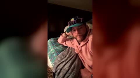 Snapshot of mermegandthor chatting on June 29, 11:21 am ThorMan online show from June 29, 11:21 am