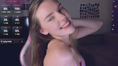 Snapshot of merry_dancers_ chatting on January 5, 7:17 pm Susan online show from January 5, 7:17 pm