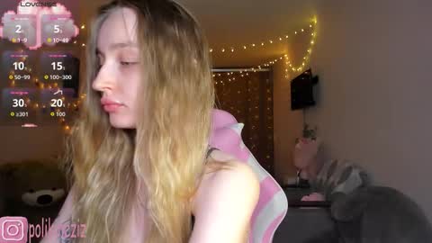 Sara online show from January 19, 2:54 pm