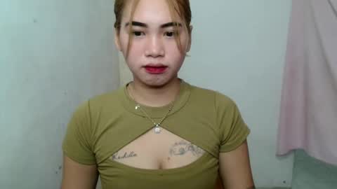 Snapshot of merryrose143 chatting on March 24, 5:18 pm merryrose143 online show from March 24, 5:18 pm