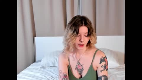 Louis online show from March 7, 10:10 pm