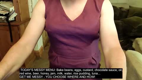 messyxdresser online show from October 13, 7:25 pm