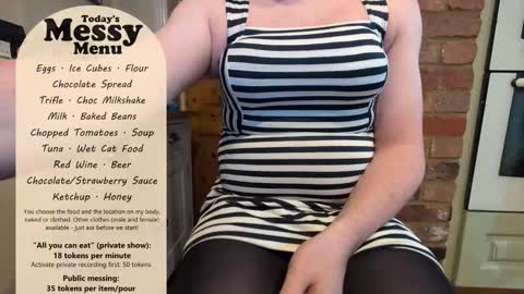 messyxdresser online show from February 12, 9:21 pm