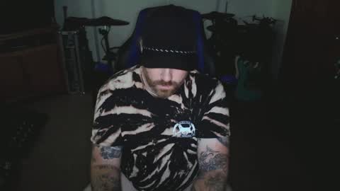 Snapshot of metalhead18787 chatting on July 29, 10:24 am metalhead18787 online show from July 29, 10:24 am