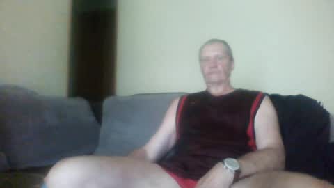 Snapshot of metcas chatting on June 21, 8:28 am metcas online show from June 21, 8:28 am