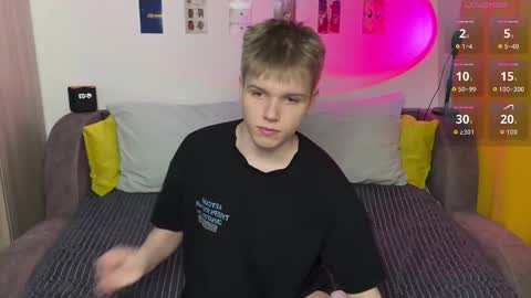 Arthur online show from February 13, 4:03 pm