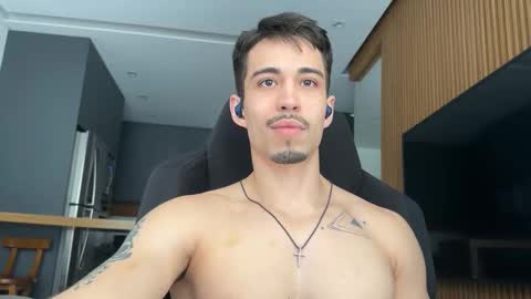 mettew22cm online show from February 23, 10:34 am